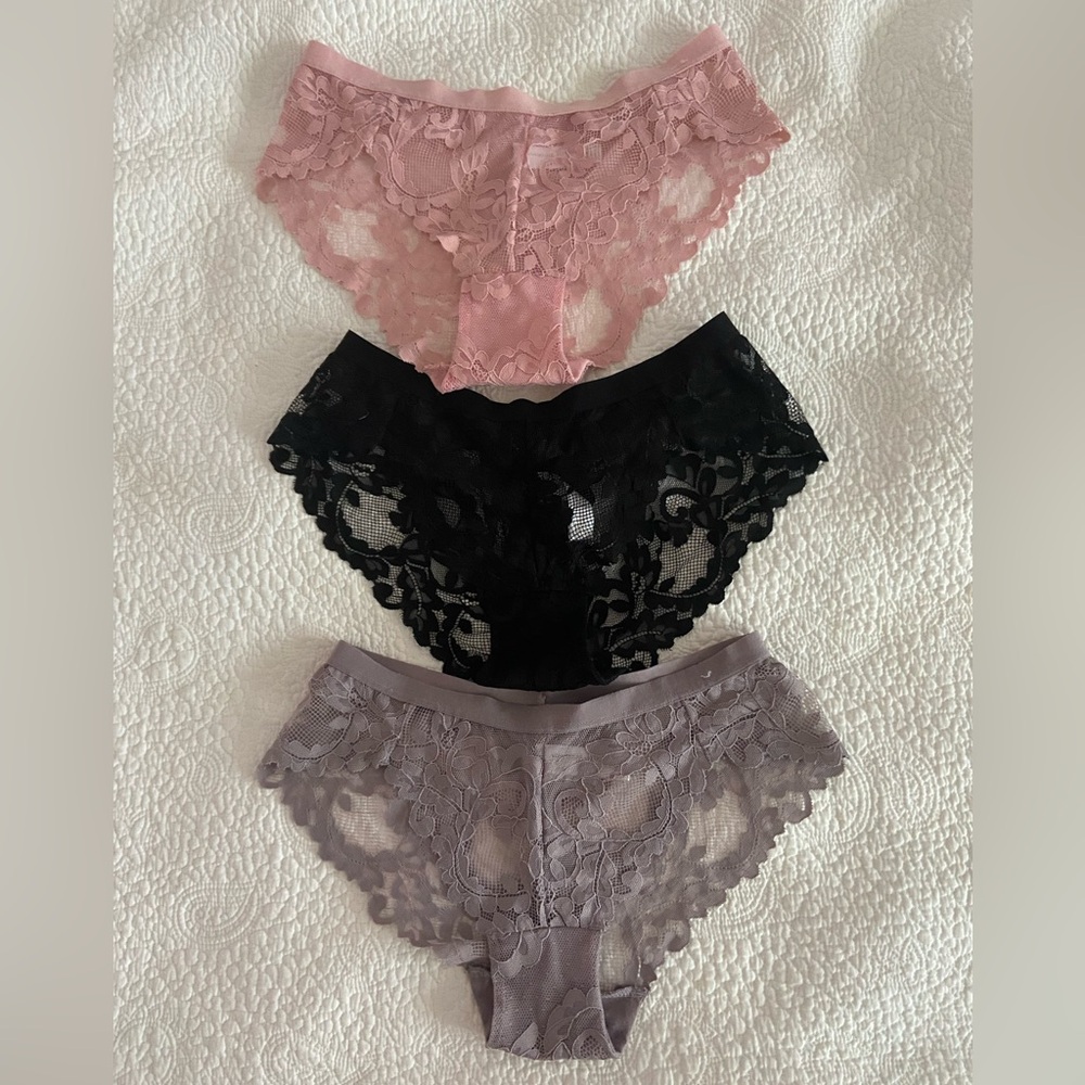 Adrienne Vittadini studio lace underwear panties size small